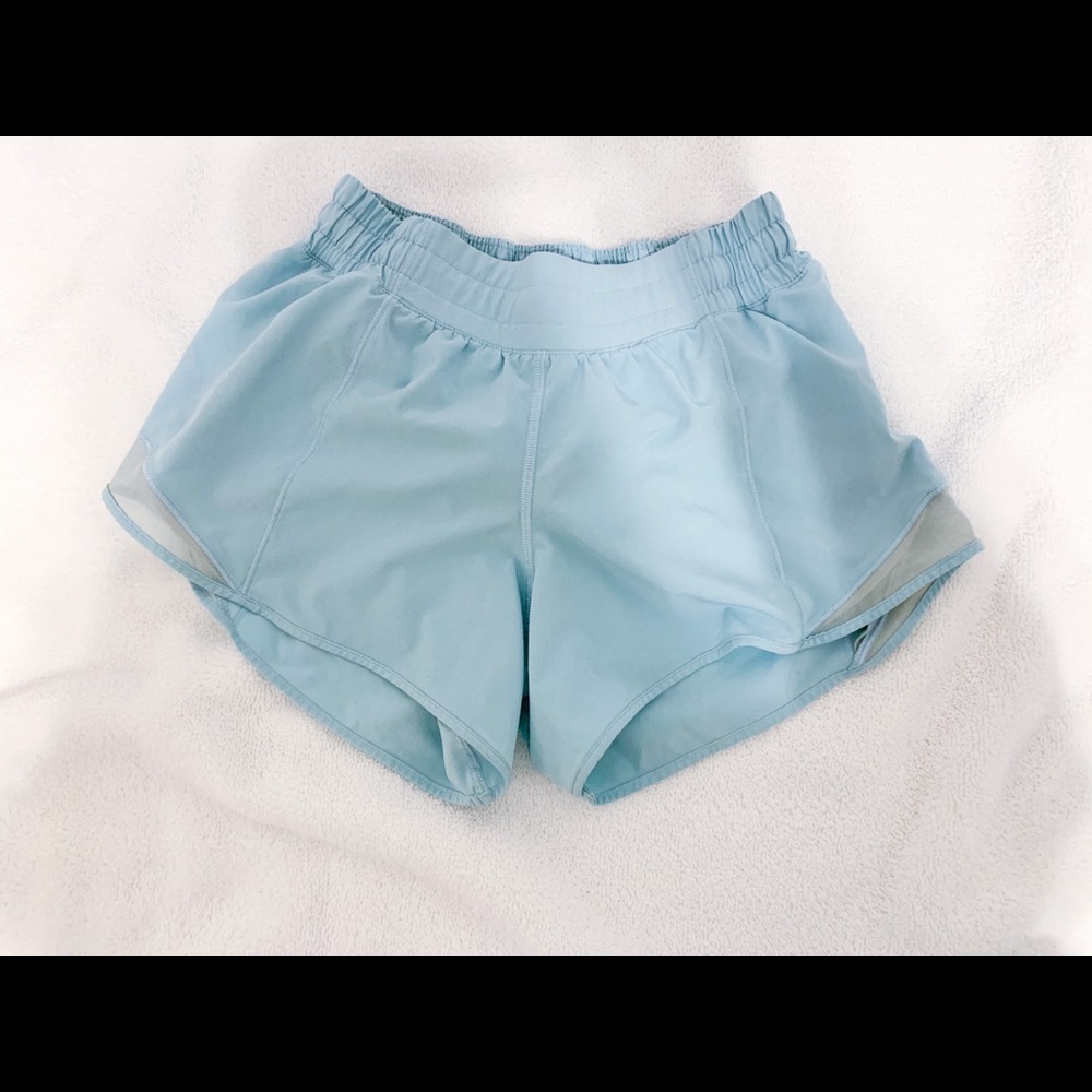 Blue glow lululemon hotty hot 4”